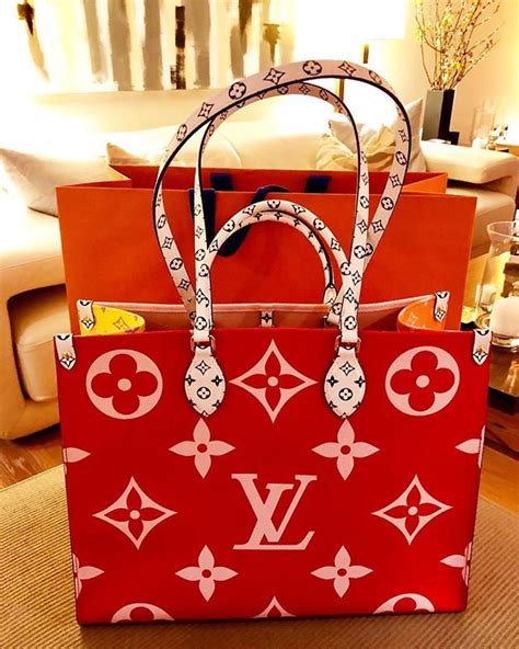 lv on the go limited edition|louis vuitton onthego price.